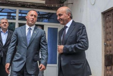 Haradinaj e pranon futjen e PDK-së në Qeveri por ia kujton LDK-së që e do presidentin