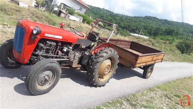 Ngjarje e rëndë në Shqipëri: Babai mbyt me traktor djalin e tij 5-vjeçar