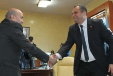 Taksa 10 euro për hyrje në Prishtinë, deklarohet ish-kryetari Isa Mustafa