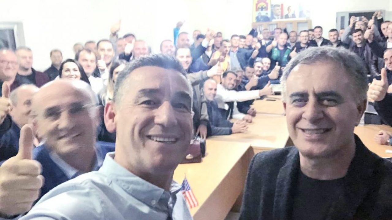 Vjosa Osmani nga posti i konsullit e shkarkoi edhe djalin e zyrtarit të lartë të PDK-së
