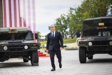 Haradinaj ia kthen Hoxhajt: Borxhin ua kam kthyer me krijimin e Ushtrisë së Kosovës