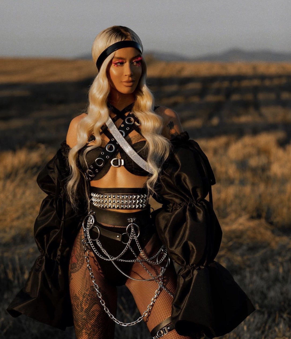 Dafina Zeqiri sjell remiksin e këngës “Vuj Vuj Vuj”