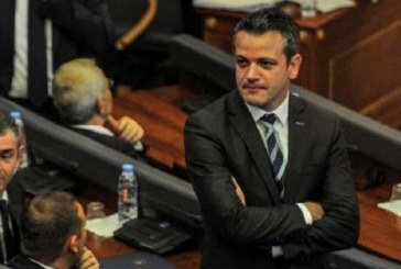 I forti i LDK-së Arben Gashi, ishte përleshur edhe me Xhavitin Haliti