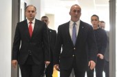 Hoxhaj ia shuan shpresat për president Haradinajt: Nuk të votojmë