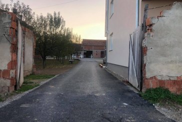 Në Podujevë, qytetarëve iu shtrohet edhe oborri i shtëpive me asfalt