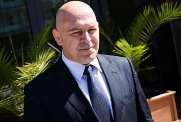 Izolohet kryetari i Gjakovës, një anëtare e familjes i preket nga COVID-19