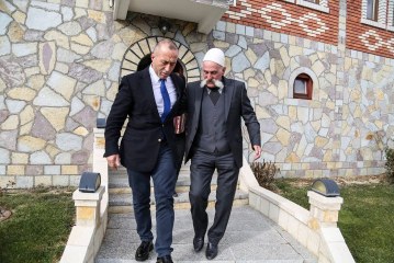 Haradinaj: Familja Jashari e ka votën time për cilindo post politik