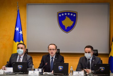 Zyrtare: Bie Qeveria Hoti
