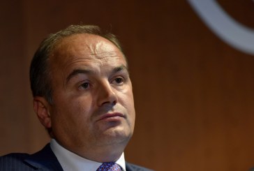 Kosova po rrezikohet nga zhbërja e shtetit