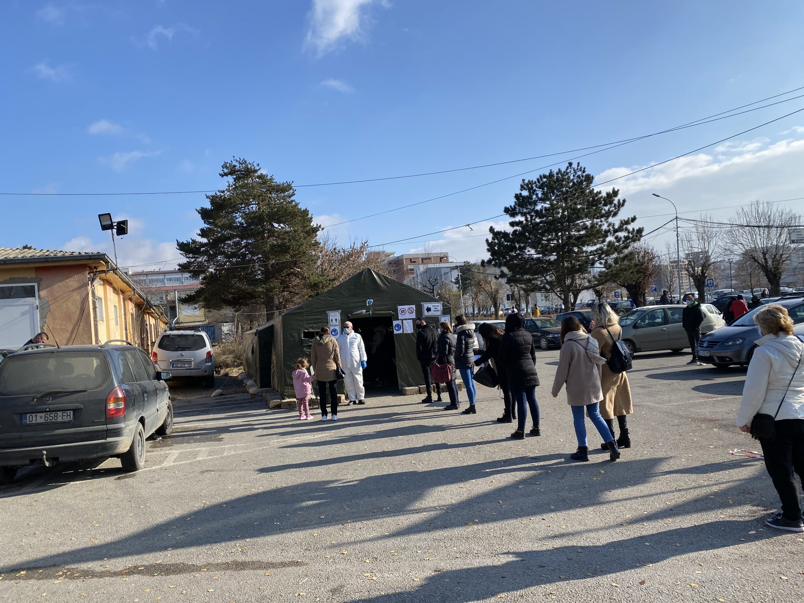 521 raste të reja dhe 10 të vdekur në Kosovë nga coronavirusi