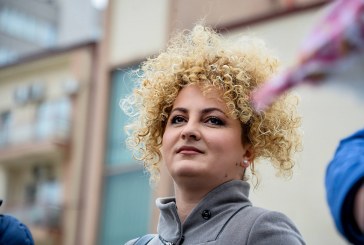 U tha se nuk mund të kandidojë për deputete, reagon Donika Kadaj