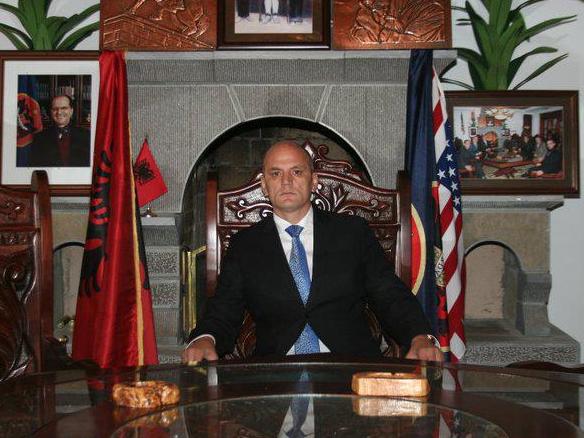 Gani Geci: Hashim Thaçi më thirri në PDK, i thash më parë bëhem me Petroviqin sesa me ty