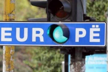 10 vjet nga vendimi për liberalizimin e vizave për Shqipërinë