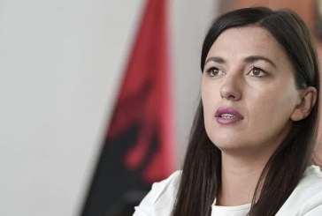 Glauk Konjufca nuk e përjashton koalicionin me PDK’në, Albulena Haxhiu nuk pajtohet me të