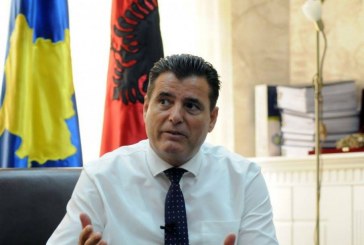 Asamblisti i PDK-së: Bahtiri punësoi Avni Zogianin ne kabinet, ai nuk del kurrë në punë në Mitrovicë