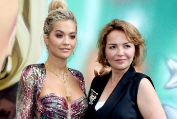 Tregoi historinë rrëqethëse të së ëmës, Rita Ora zbulon frikën më të madhe