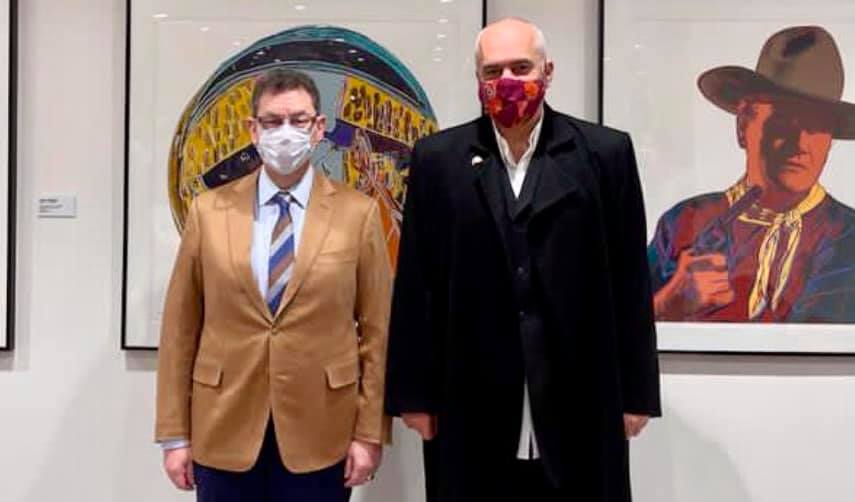 Edi Rama takohet me bossin e Pfizer, brenda 2 muajve nis vaksinimi në Shqipëri