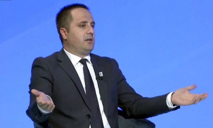 Vetëvendosje nuk e lejon Driton Selmanajn në Kuvend