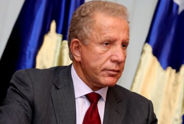 Faqet se Pacolli po shpërndan para, lajmërohet ky i fundit