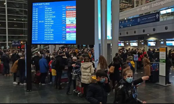 Tollovi në Aeroportin e Bazelit: Vetëm mbrëmë, 4 fluturime për në Prishtinë