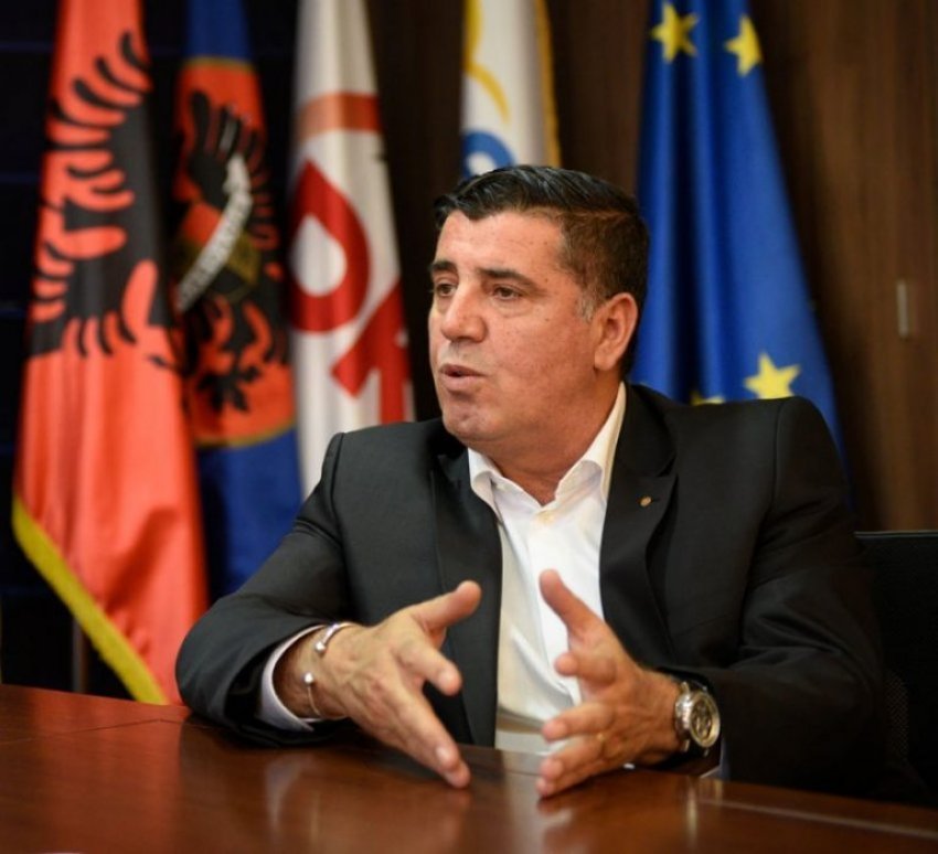 Haziri: Vjosa Osmani duhet të qëndrojë në LDK