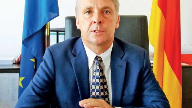 Ambasadori gjerman: Certifikimi i kandidatëve është i përcaktuar me ligj, KQZ ta kryejë punën pa ndërhyrje