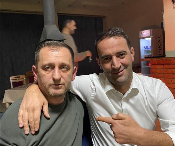 Daut Haradinaj prezanton një nga kandidatët e AAK-së për deputet