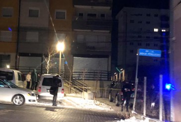 Trupi i pajetë i Albert Krasniqit largohet nga vendi i ngjarjes