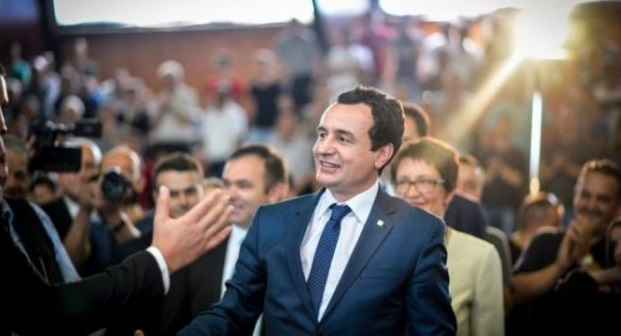 Vetëvendosje bënë thirrje për përkrahje ndaj Albin Kurtit