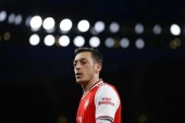 U largua në mënyrën më të keqe të mundur – Ozil i lë një mesazh Arsenalit në takimin me Newcastlen