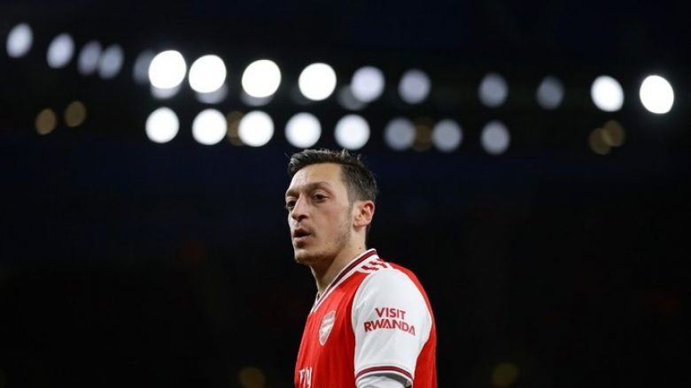 U largua në mënyrën më të keqe të mundur – Ozil i lë një mesazh Arsenalit në takimin me Newcastlen