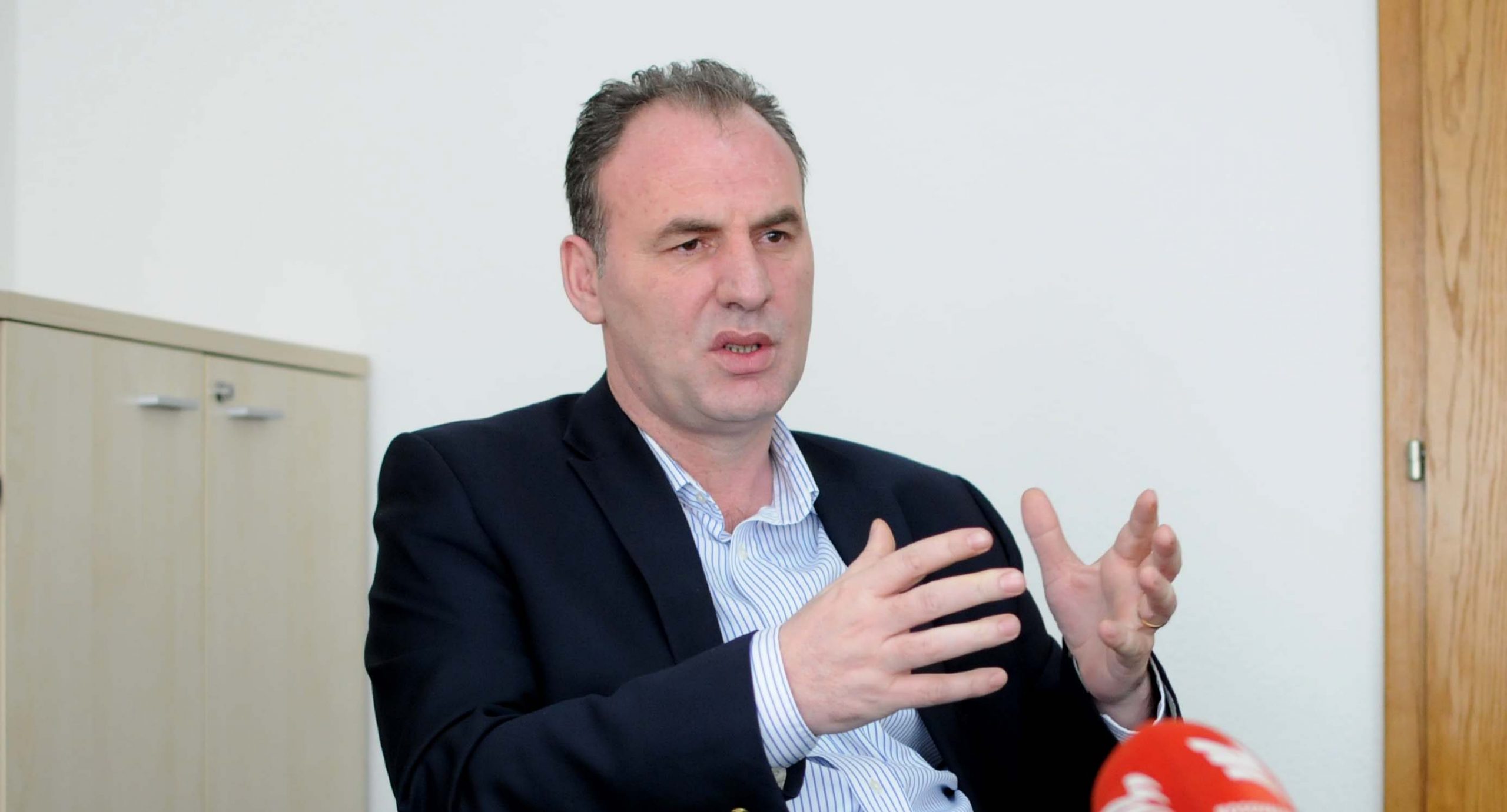 Fatmir Limaj: PDK dhe LDK dëshirojnë që të heshtin zërin e vlerave kombëtare