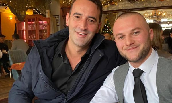 Daut Haradinaj prezanton aktivistin nga Prekazi