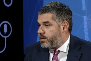 Ardian Kastrati i PDK-së: Kam dalë në protestën e Kurtit me krejt familjen në vitin 2007