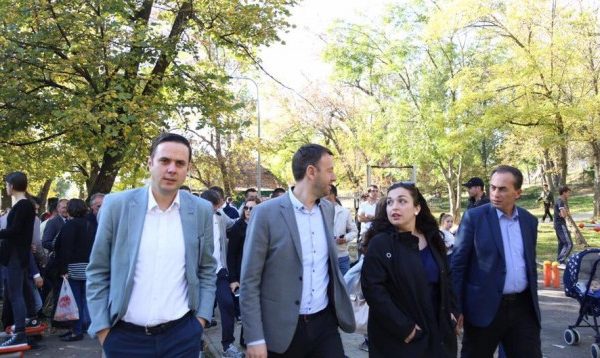 Arban Abrashi thotë se LDK do t’i ruaj votat që i ka pasur: Largimi i Vjosa Osmanit s’ka ndikuar