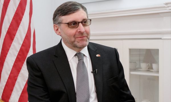 Palmer për zgjedhjet në Kosovë: Janë themeli i praktikave demokratike