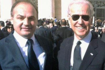 Hoxhaj uron presidentin Biden: Kosova është me fat t’ju thërrasë mik