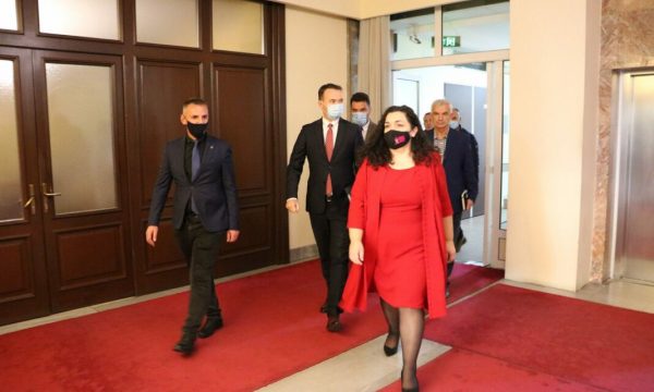 Reagon zyra e presidencës