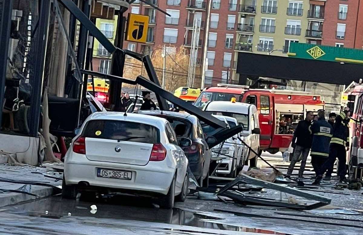 Mbi 40 të lënduar nga shpërthimi i bombolës së gazit në Ferizaj