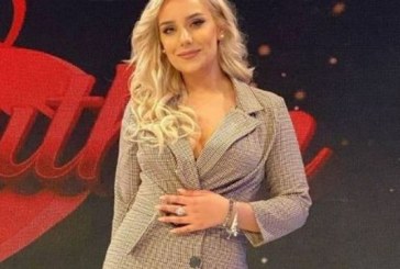 Ky ishte i dashuri i famshëm i Teas para se ajo të futej në Përputhen