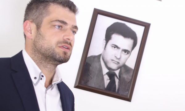 Djali i Ukshin Hotit tregon se a do të kandidoj për deputet të Kuvendit të Kosovës