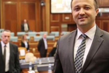 Berisha me akuza ndaj Kurtit sa ishte kryeministër: Ka dashtë me na asimilu, as emrin nuk ma ka ditë