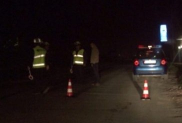 Aksident në Deçan, tetë persona dërgohen në Spitalin e Pejës, dyshohet se janë kandidatë për deputetë të AAK’së