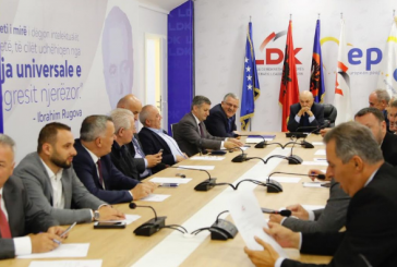 Priten dorëheqjet në LDK