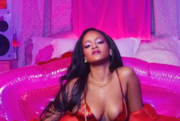 Rihanna dje festoi ditëlindje e 33-të të saj