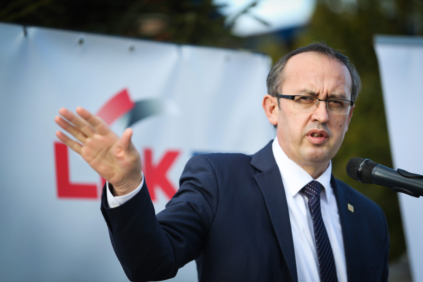 Hoti: Nëpër Prishtinë do të kalojnë të gjitha autostradat që lidhin Ballkanin