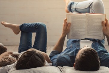 Shkenca: Fëmijët më të suksesshëm, kanë prindër që bëjnë këto 5 gjëra