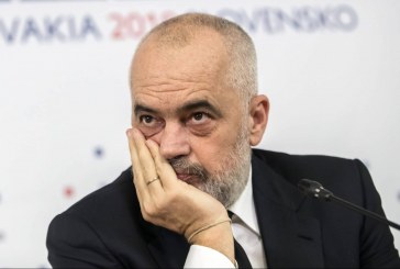 Rama: S’e mbajmë dot premtimin për t’i dhuruar Kosovës vaksina, nuk lejon “Pfizer”