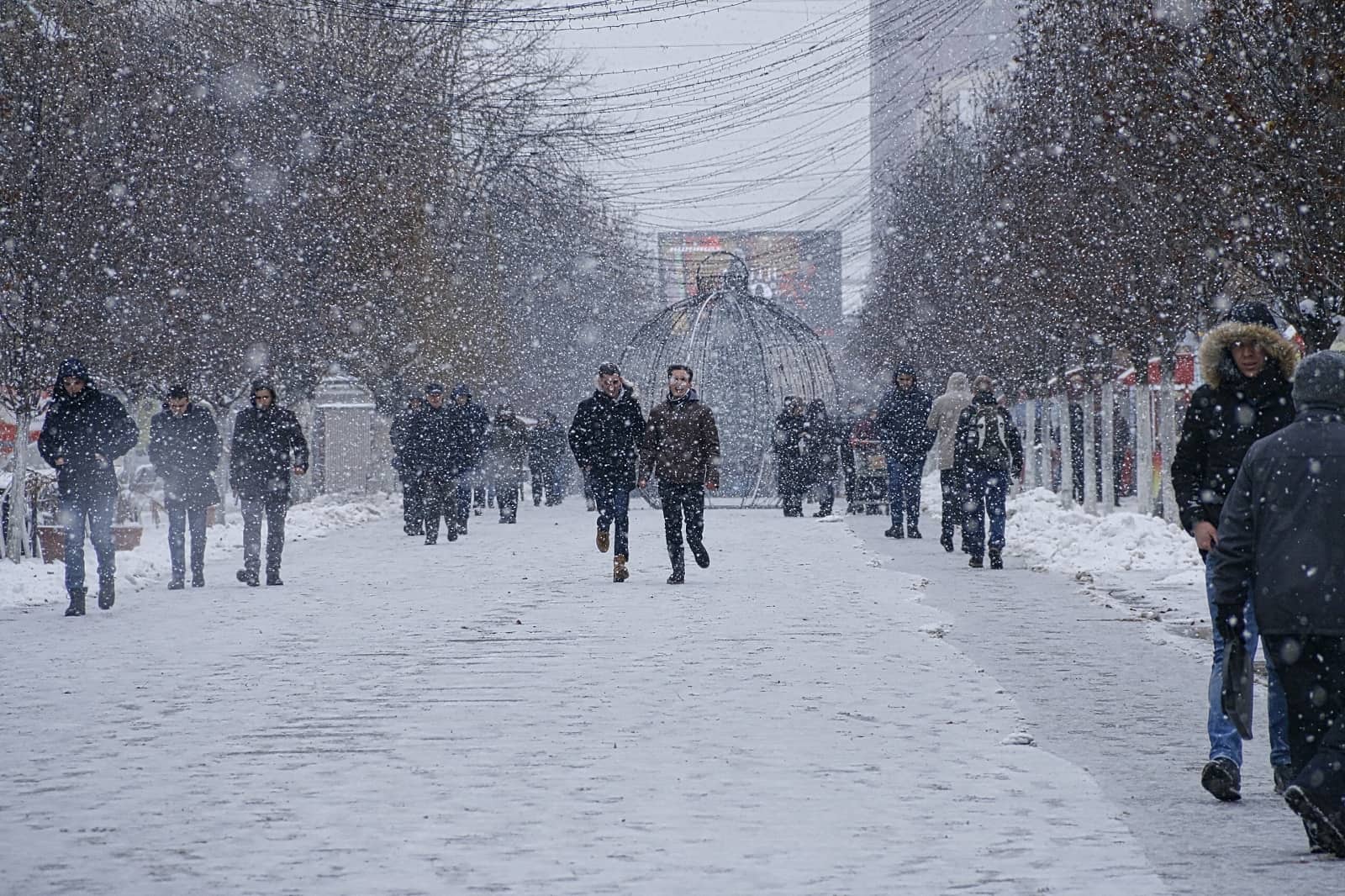 Mot i ftohtë në dy ditët e ardhshme, këto janë temperaturat që do të mbizotërojnë në Kosovë