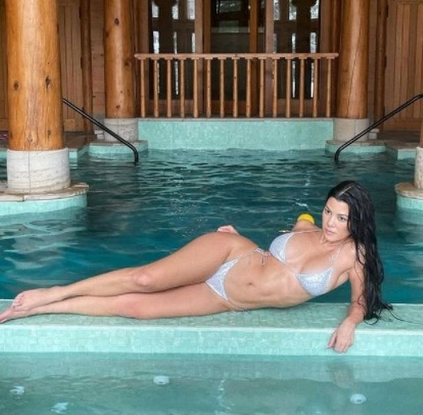 Kardashian turbon rrjetin me pozat e fundit